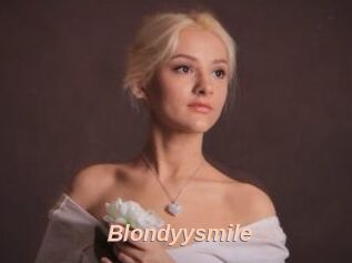 Blondyysmile