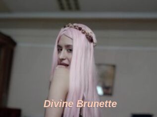 Divine_Brunette