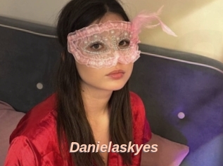 Danielaskyes