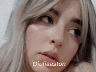 Giuliaaston
