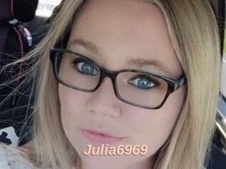 Julia6969