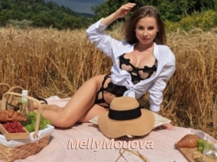 MellyMouova