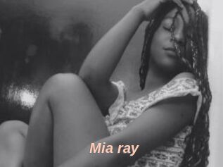 Mia_ray