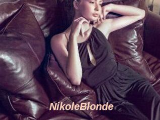 NikoleBlonde