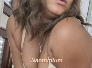 Naomiplum