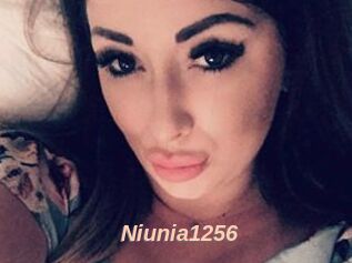 Niunia1256