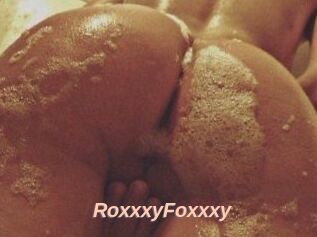 RoxxxyFoxxxy