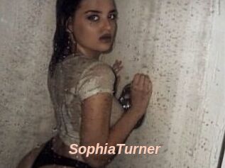 Sophia_Turner