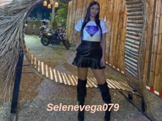 Selenevega079