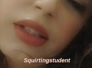 Squirtingstudent