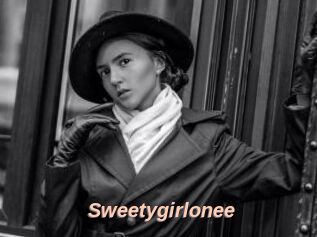 Sweetygirlonee