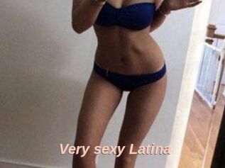 Very_sexy_Latina
