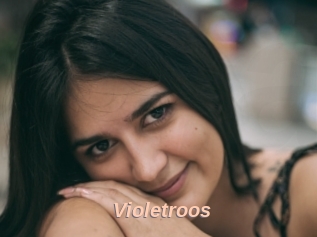 Violetroos